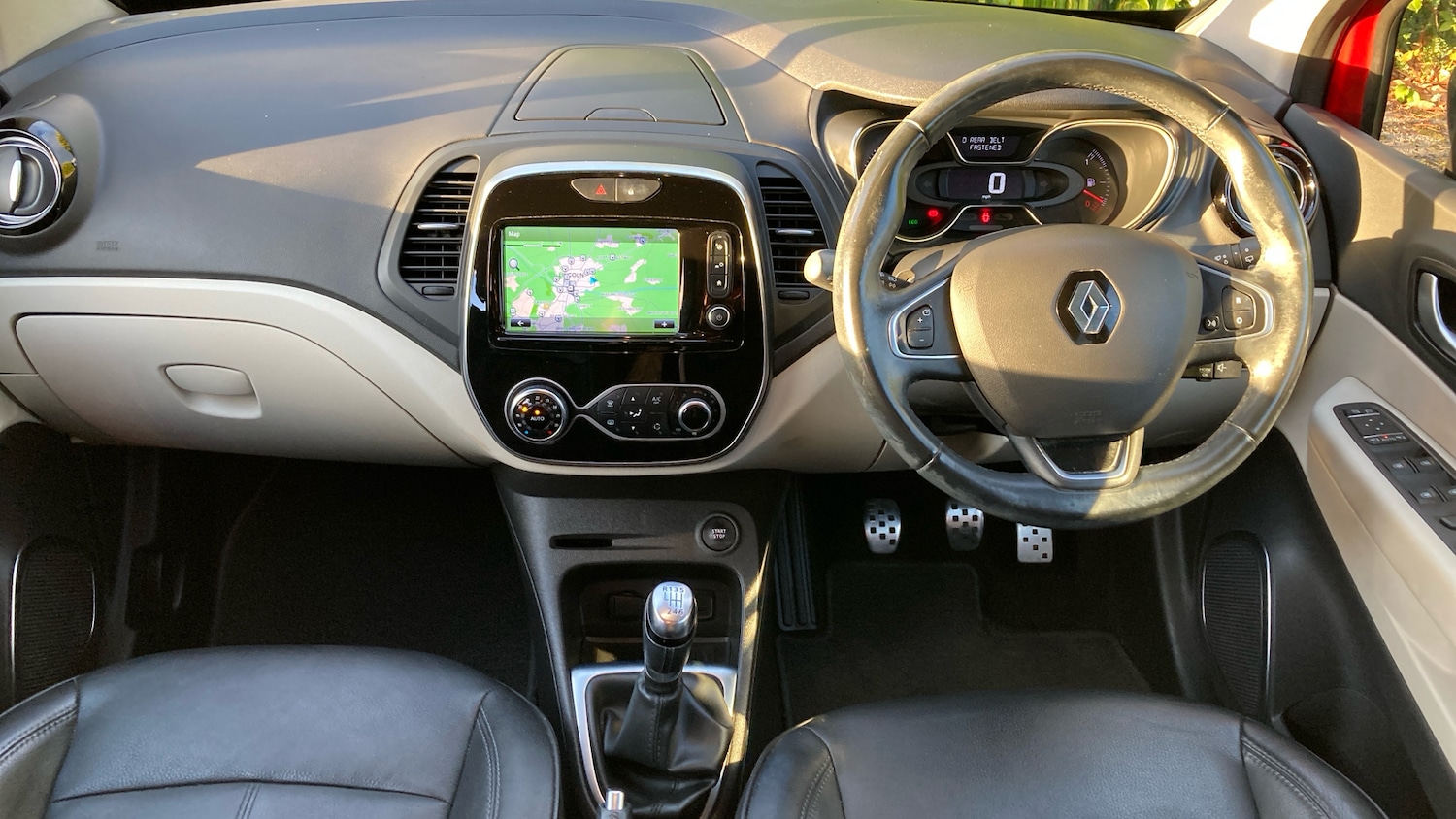 Used Renault Captur 2019 for sale - 76402358: Photo 10