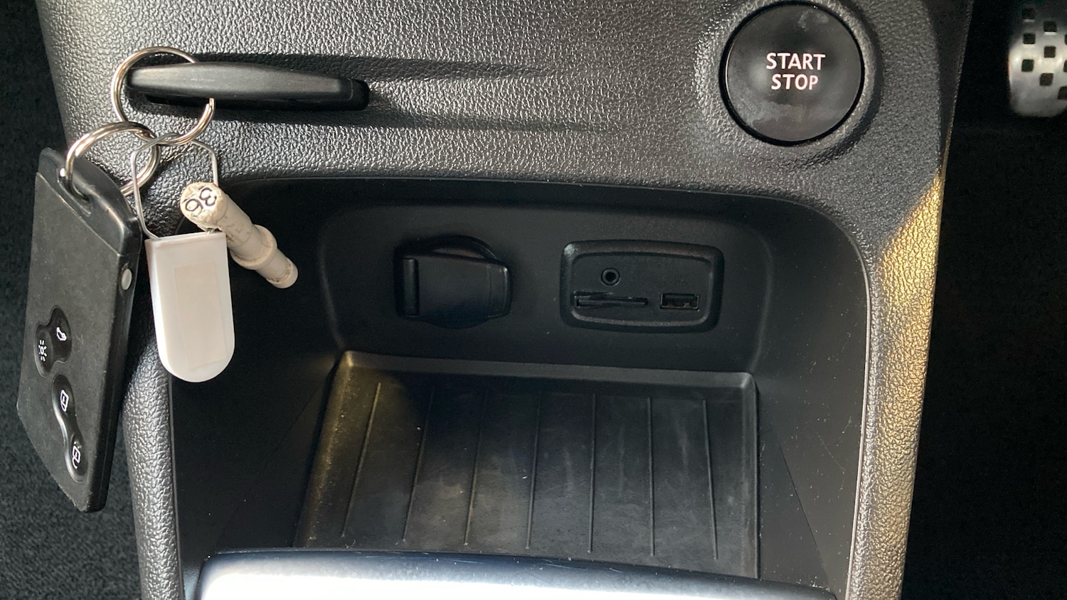 Used Renault Captur 2019 for sale - 76402358: Photo 36