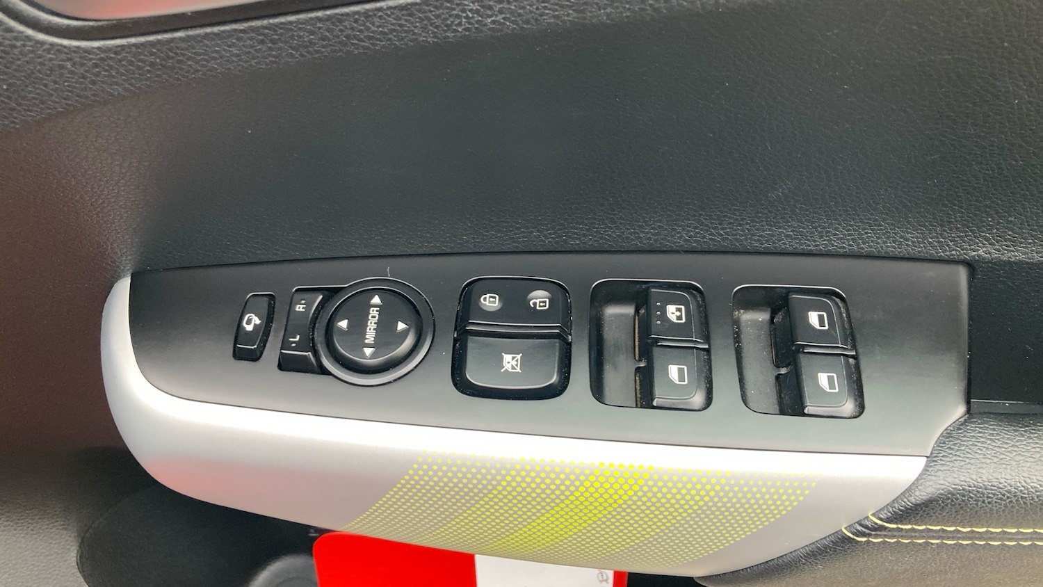 Used Kia Picanto 2022 for sale - 76428596: Photo 27