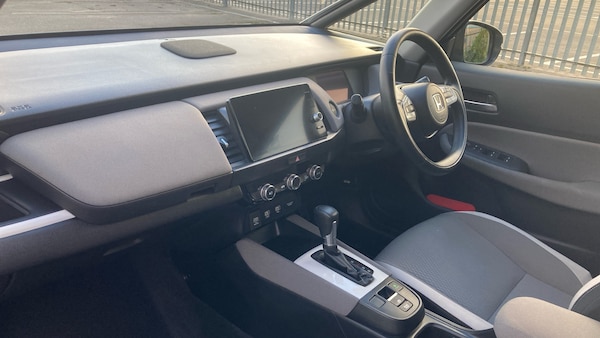 Used Honda Jazz 2022 for sale - 76289084: Photo 2