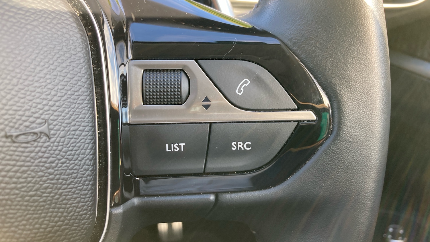 Used Peugeot 3008 2022 for sale - 76332009: Photo 48
