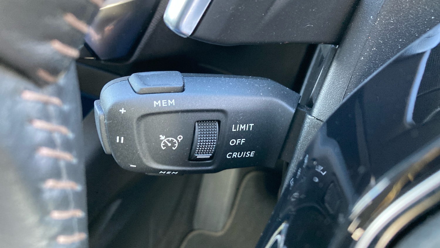 Used Peugeot 3008 2022 for sale - 76332009: Photo 50