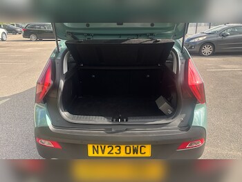 Used Hyundai BAYON 2023 for sale - 79487048: Photo
