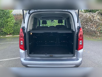 Used Vauxhall Combo Life 2022 for sale - 77046501: Photo