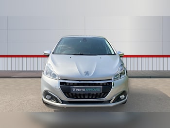 Used Peugeot 208 2016 for sale - 75420741: Photo