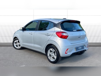 Used Hyundai i10 2022 for sale - 78552770: Photo