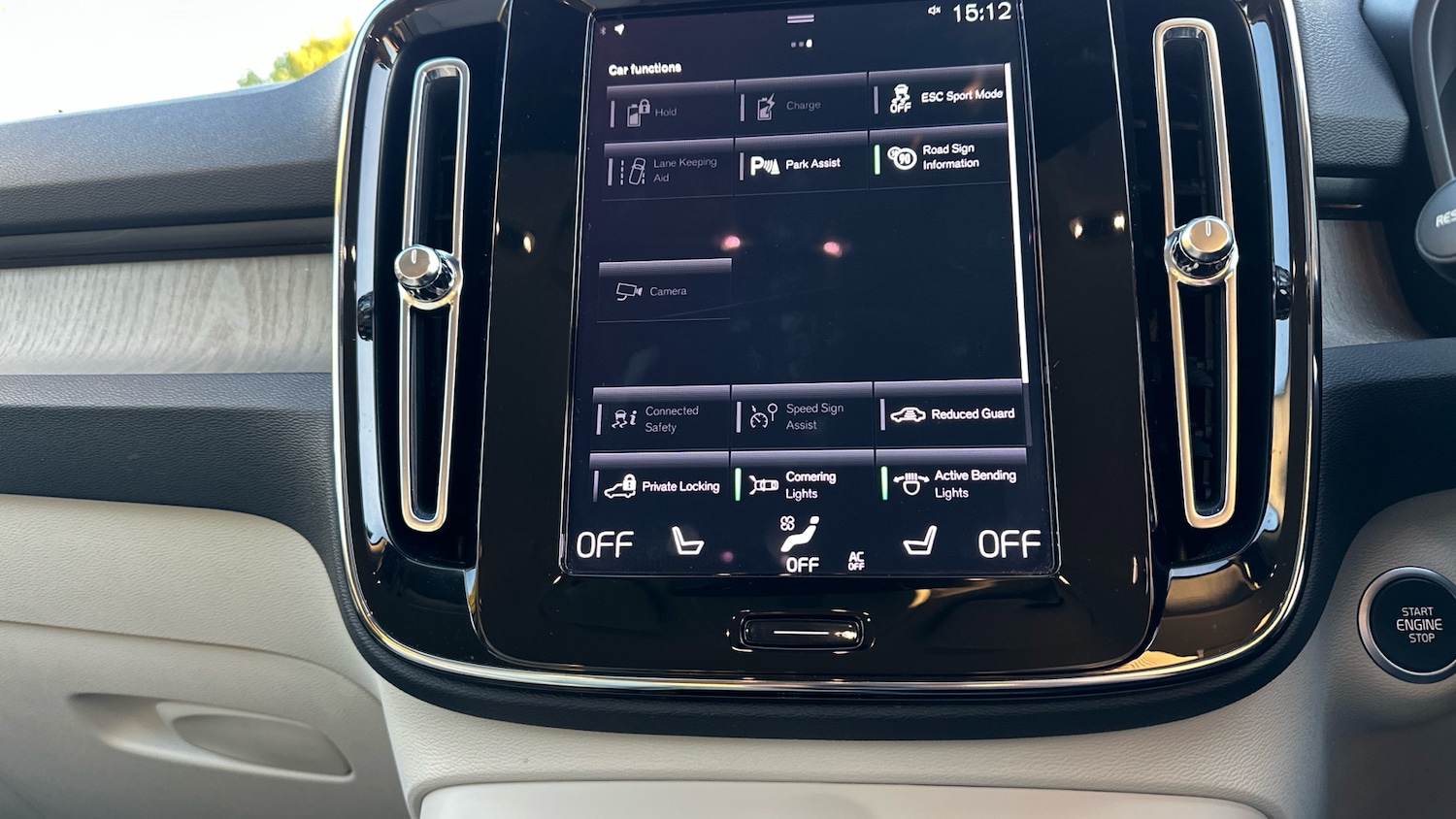 Used Volvo XC40 2022 for sale - 76712310: Photo 36