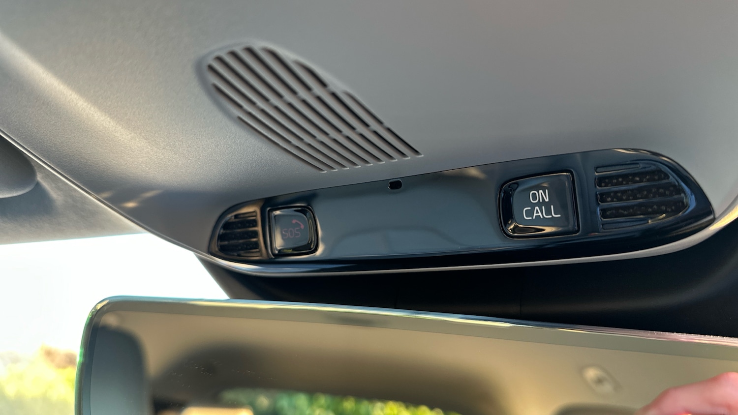 Used Volvo XC40 2022 for sale - 76712310: Photo 44