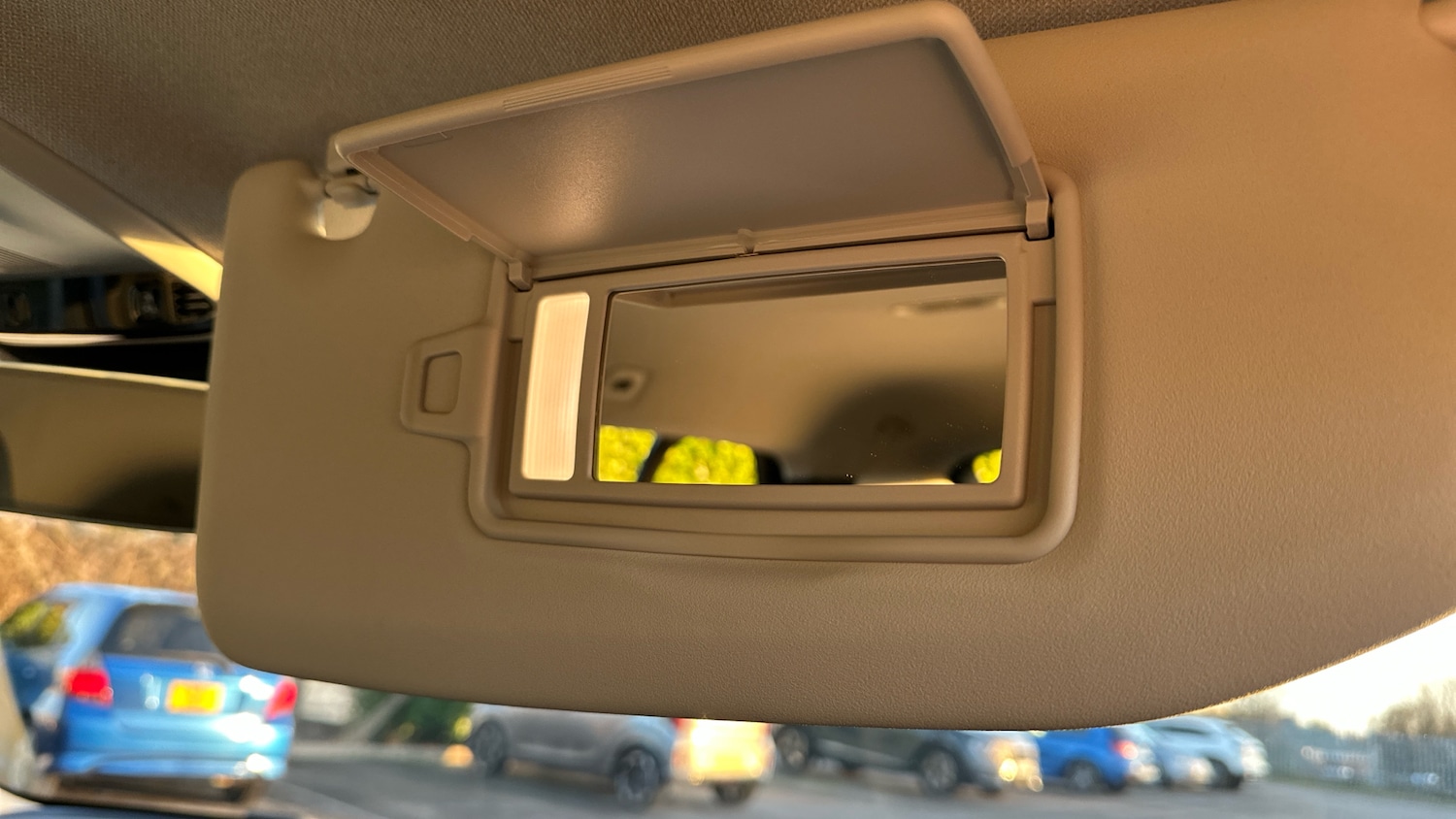 Used Volvo XC40 2022 for sale - 76712310: Photo 45