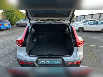 Used Volvo XC40 2022 for sale - 76712310: Photo