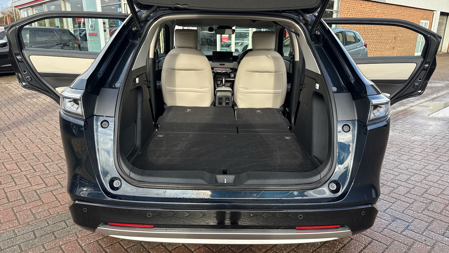 Used Honda HR-V 2022 for sale - 76830538: Photo 23