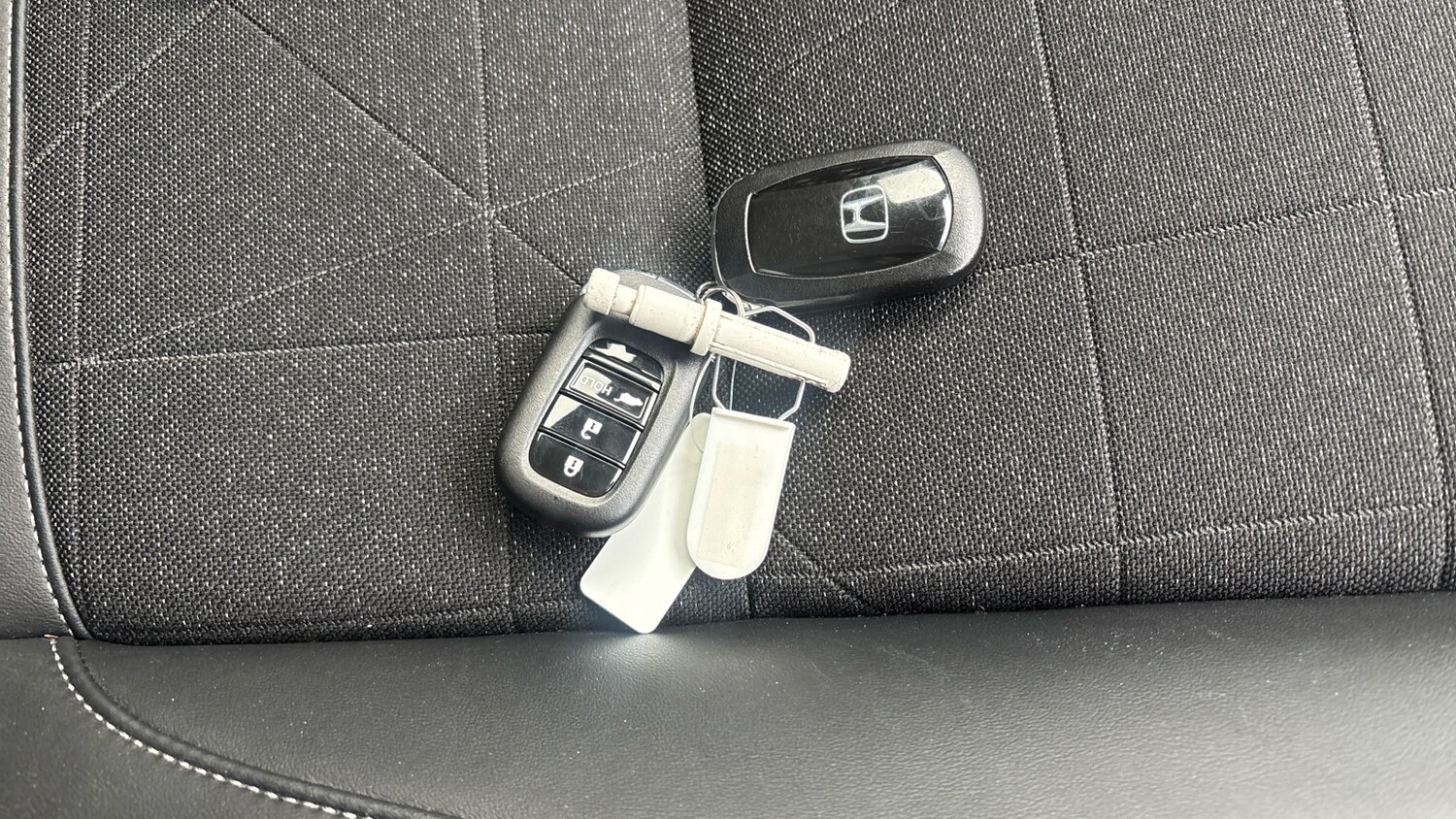 Used Honda HR-V 2023 for sale - 77822037: Photo 31