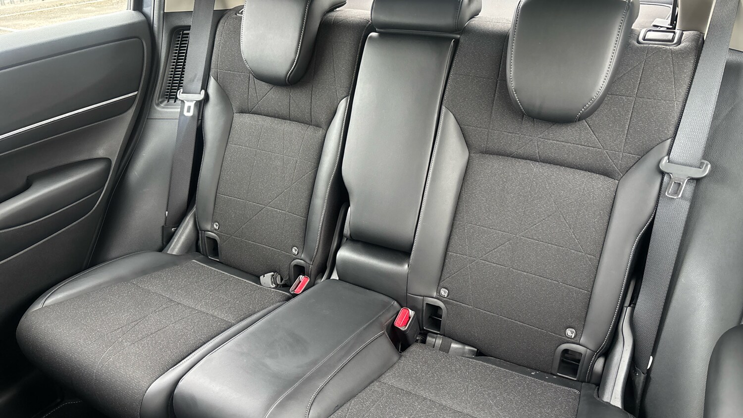 Used Honda HR-V 2023 for sale - 77822037: Photo 8