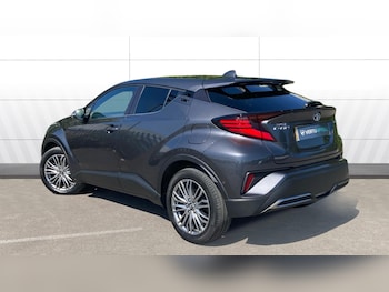 Used Toyota C-HR 2023 for sale - 78486662: Photo