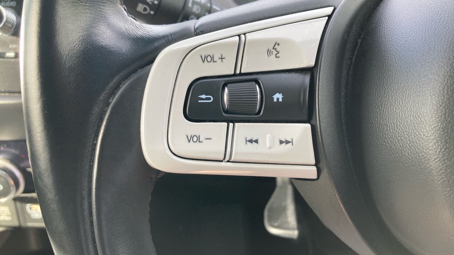 Used Honda Jazz 2020 for sale - 76196345: Photo 23