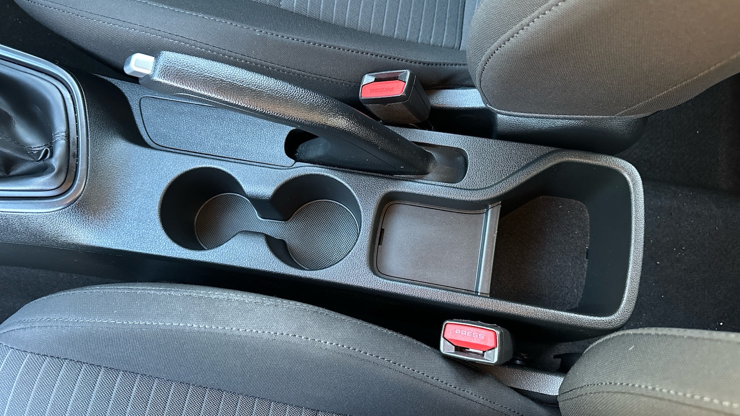 Used Hyundai i20 2022 for sale - 76796815: Photo 32