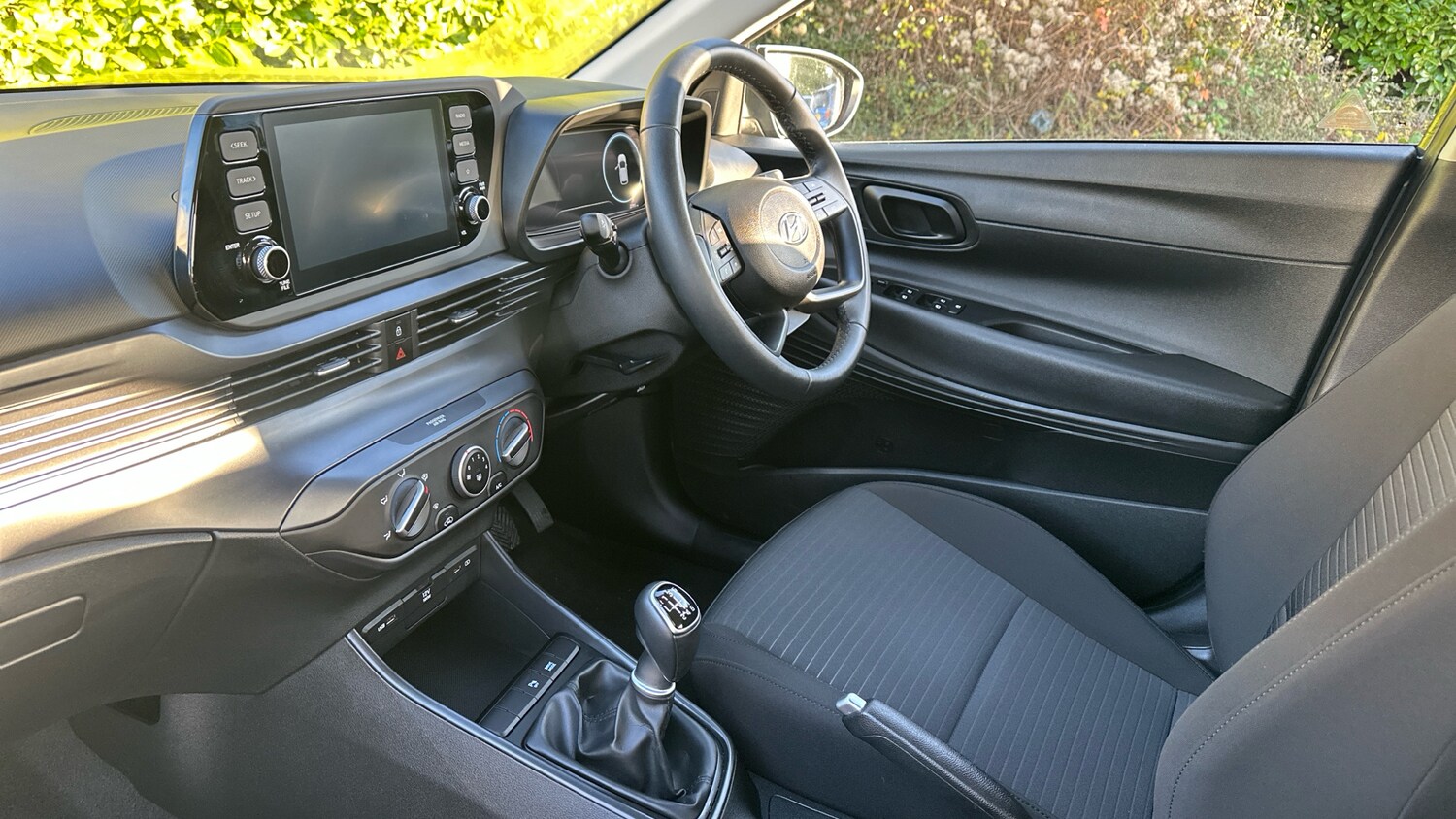 Used Hyundai i20 2022 for sale - 76796815: Photo 9