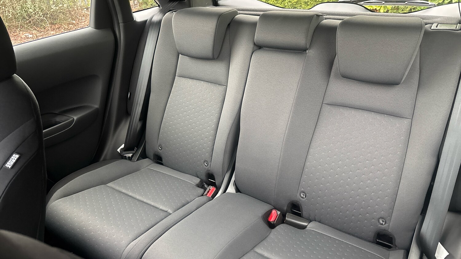 Used Honda Jazz 2023 for sale - 77893244: Photo 8