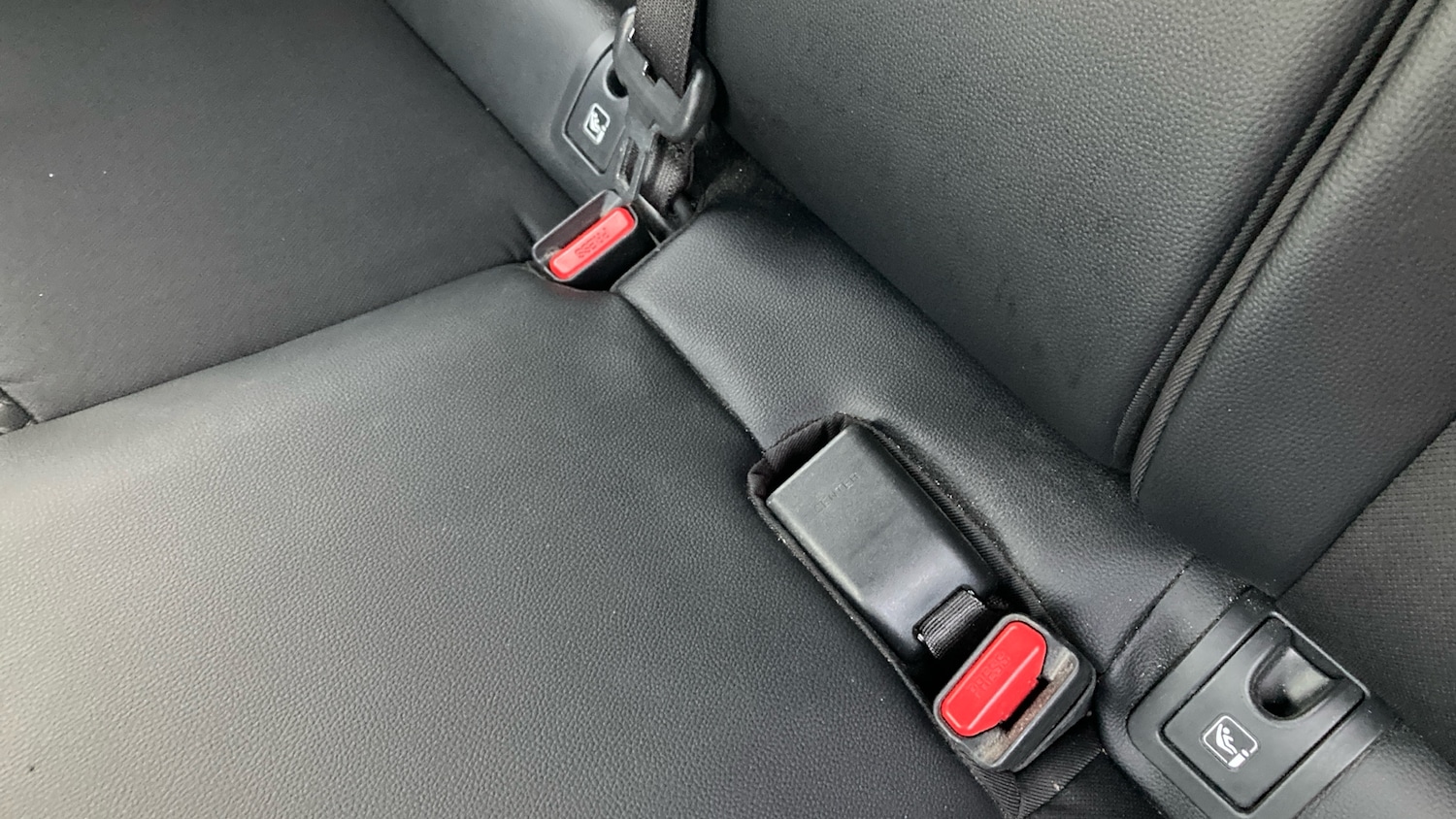 Used Mazda Mazda2 HYBRID 2024 for sale - 77915867: Photo 17