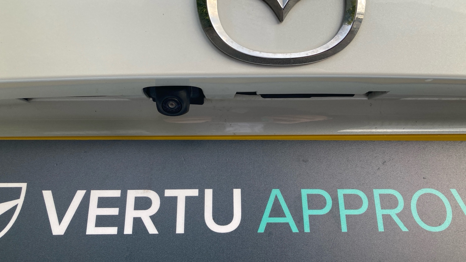 Used Mazda Mazda2 HYBRID 2024 for sale - 77915867: Photo 36