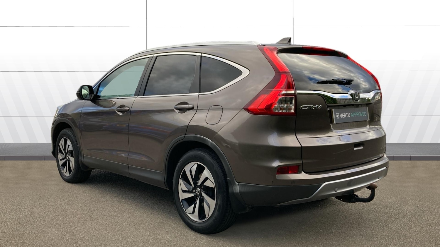 Used Honda CR-V 2017 for sale - 76480225: Photo 2