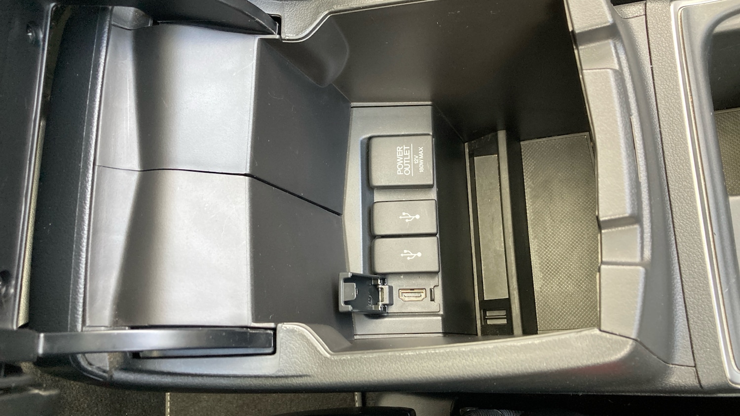 Used Honda CR-V 2017 for sale - 76480225: Photo 47