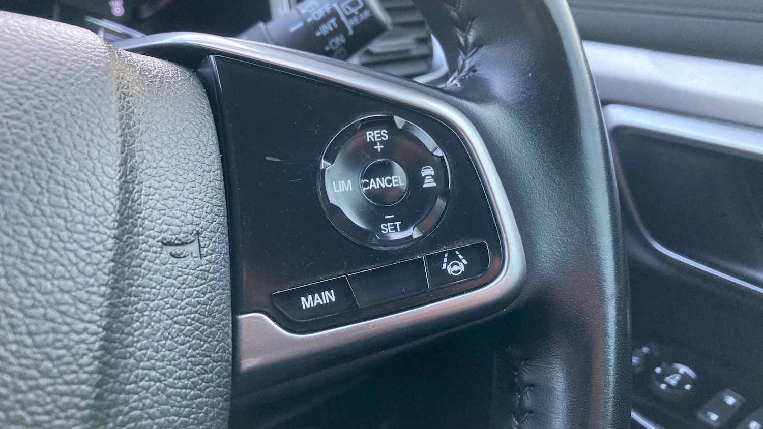 Used Honda CR-V 2023 for sale - 77222862: Photo 22