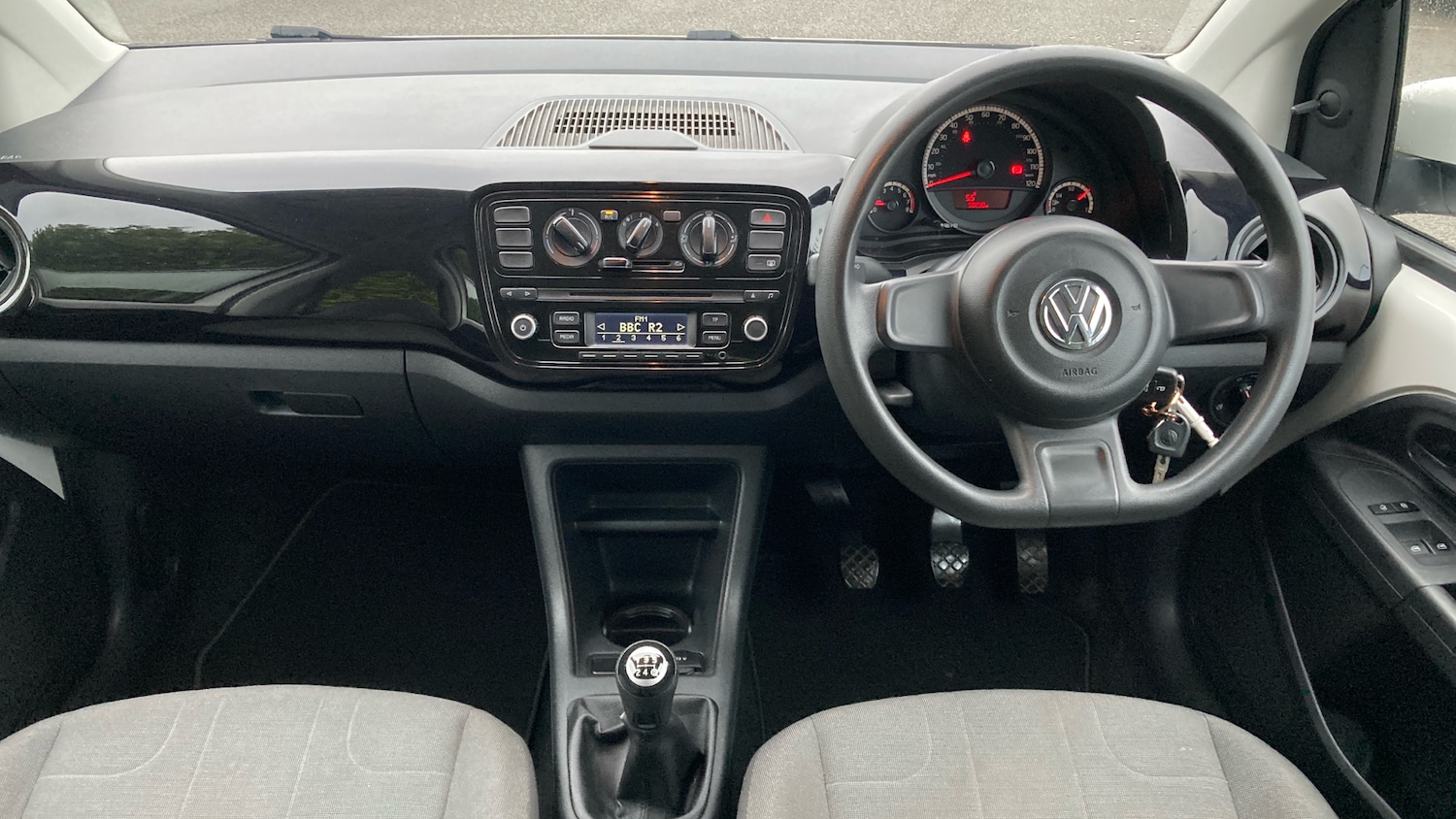 Used Volkswagen up! 2015 for sale - 77220744: Photo 10