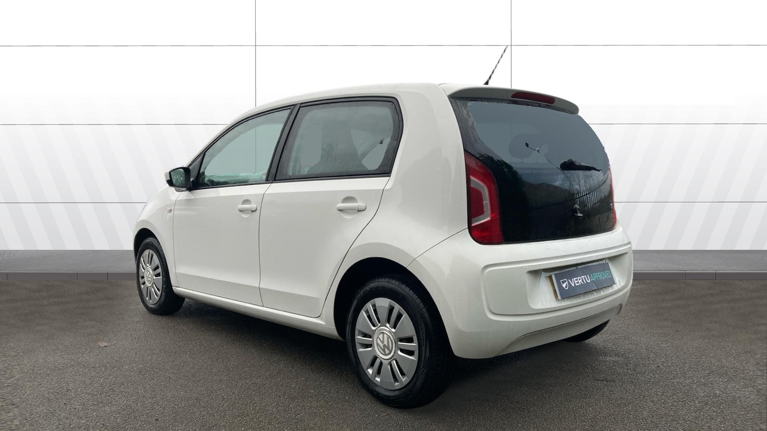 Used Volkswagen up! 2015 for sale - 77220744: Photo 2