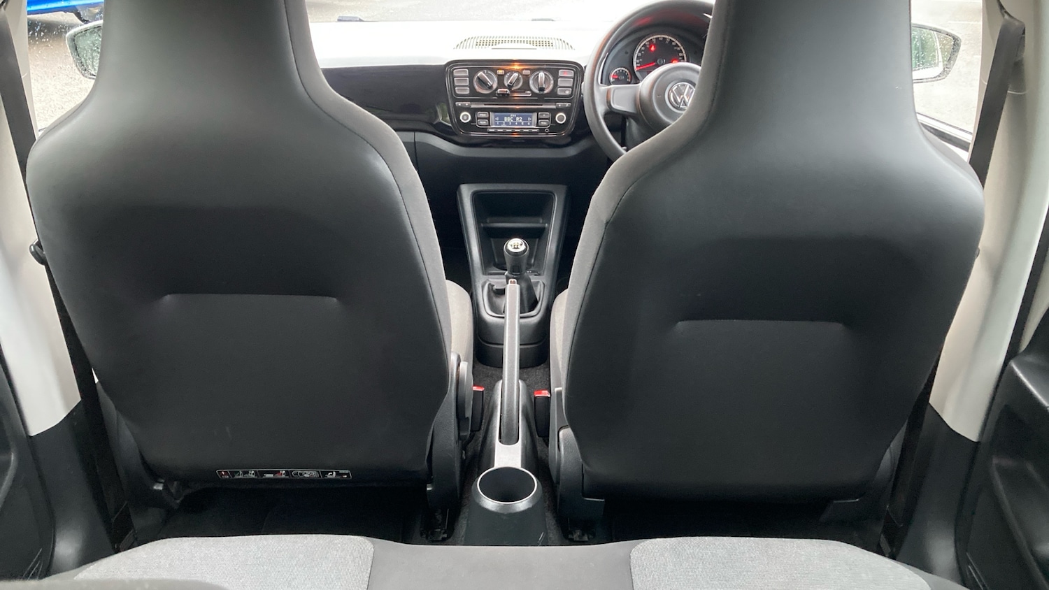 Used Volkswagen up! 2015 for sale - 77220744: Photo 27