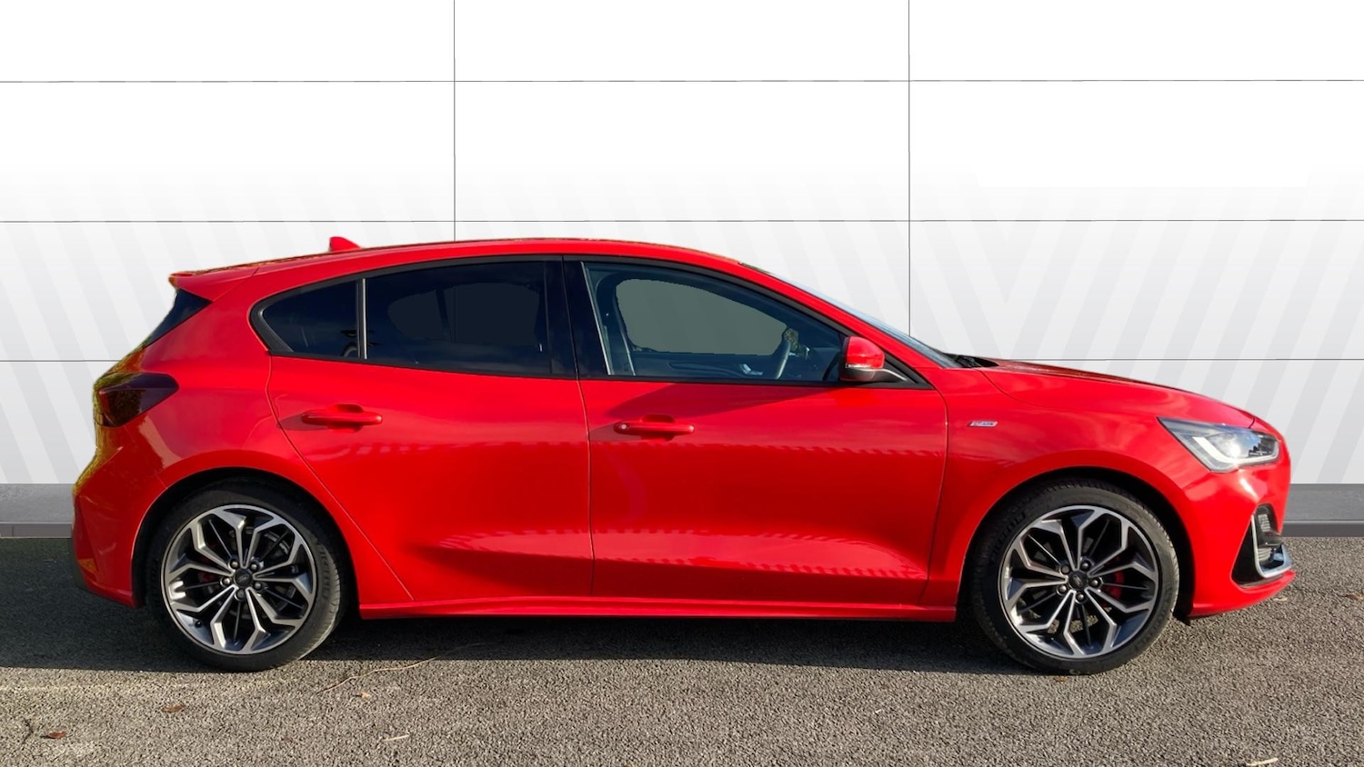 Used Ford Focus 2022 for sale - 76904903: Photo 5