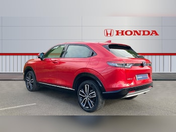 Used Honda HR-V 2024 for sale - 76330354: Photo 3