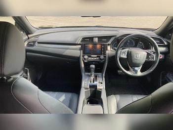 Used Honda Civic 2019 for sale - 79365329: Photo