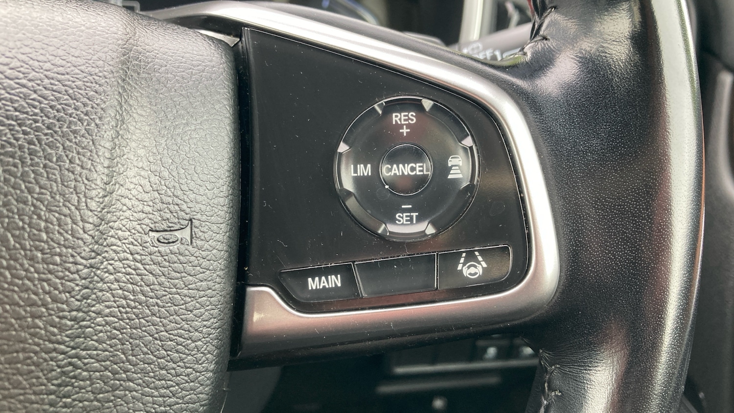 Used Honda CR-V 2020 for sale - 76603281: Photo 16