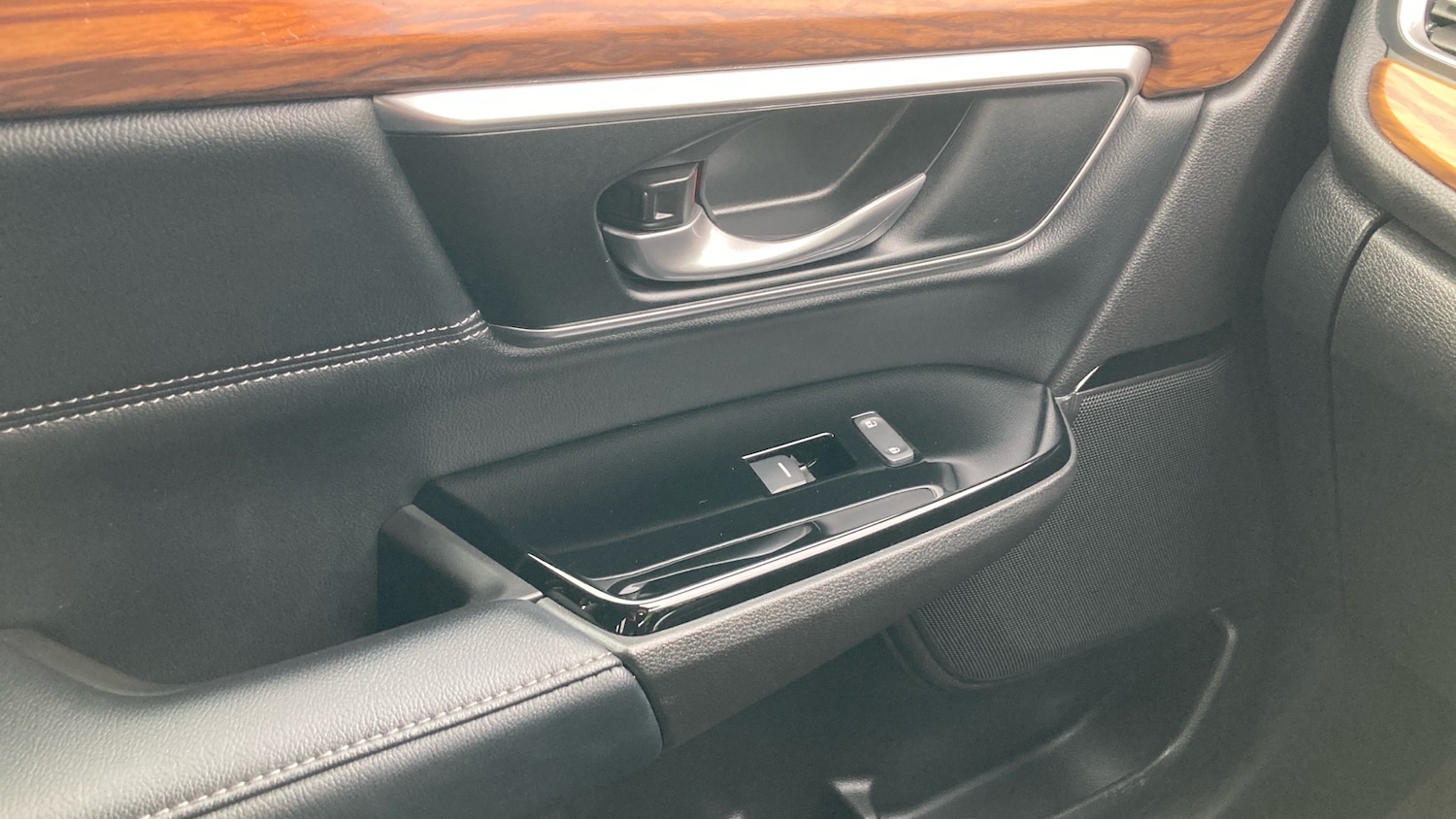 Used Honda CR-V 2020 for sale - 76603281: Photo 32