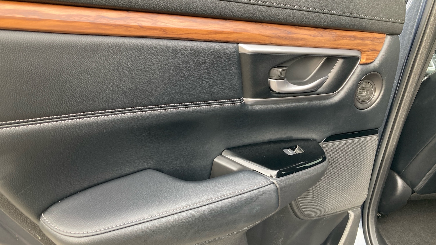 Used Honda CR-V 2020 for sale - 76603281: Photo 39