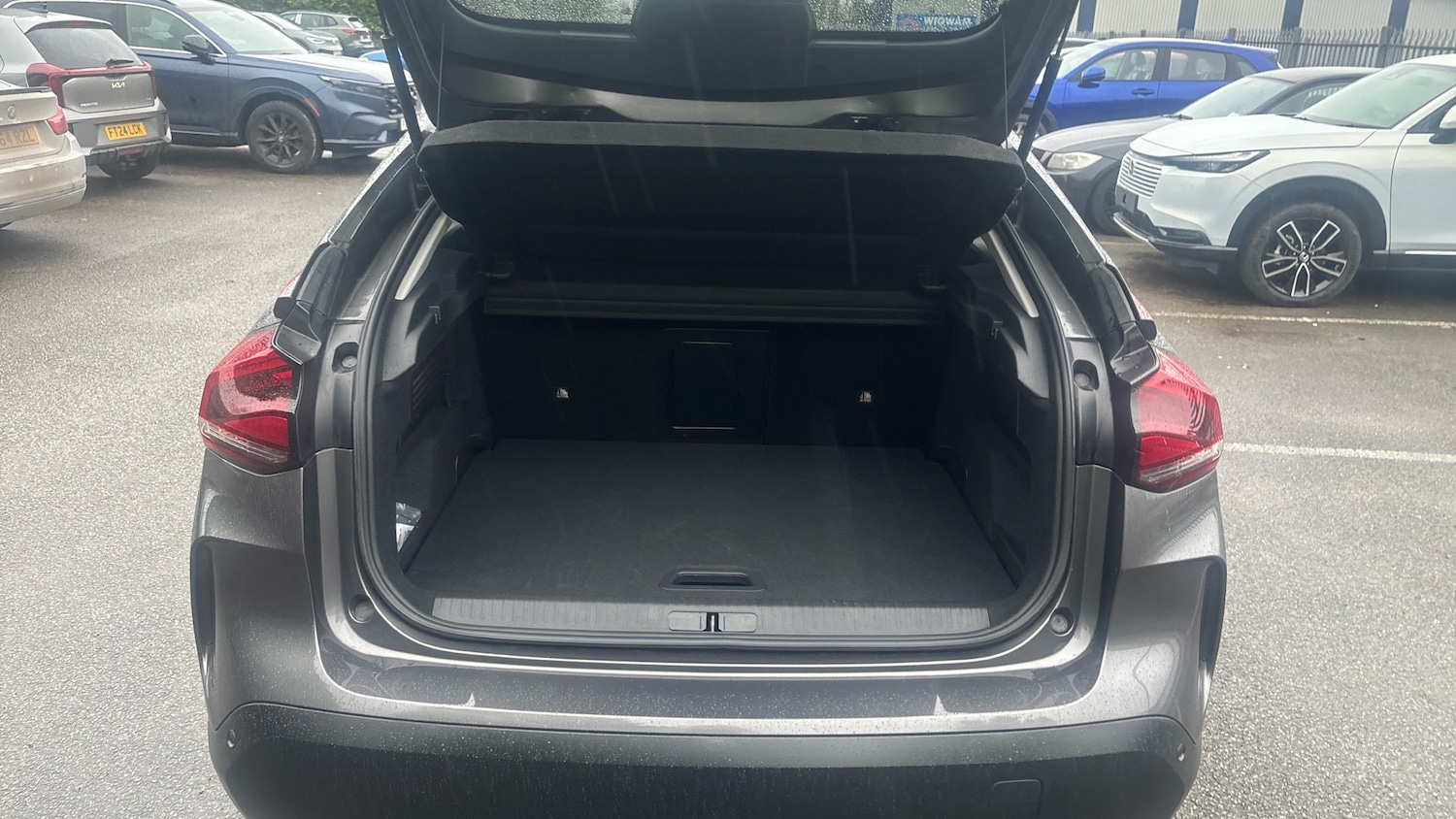 Used Citroen C4 2023 for sale - 77545688: Photo 4