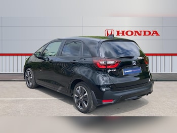 Used Honda Jazz 2023 for sale - 78700703: Photo