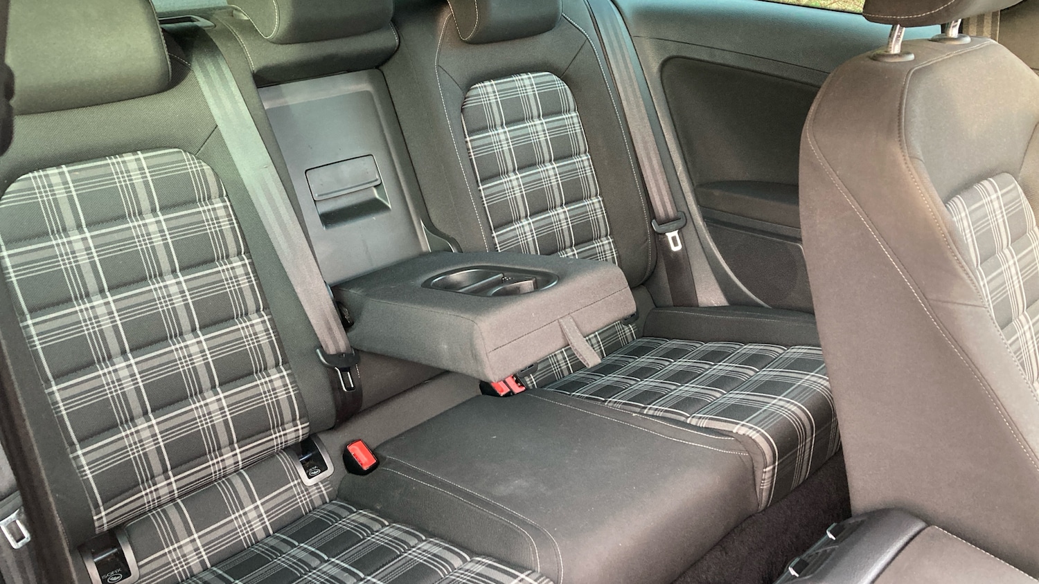 Used Volkswagen Golf 2017 for sale - 77804315: Photo 28