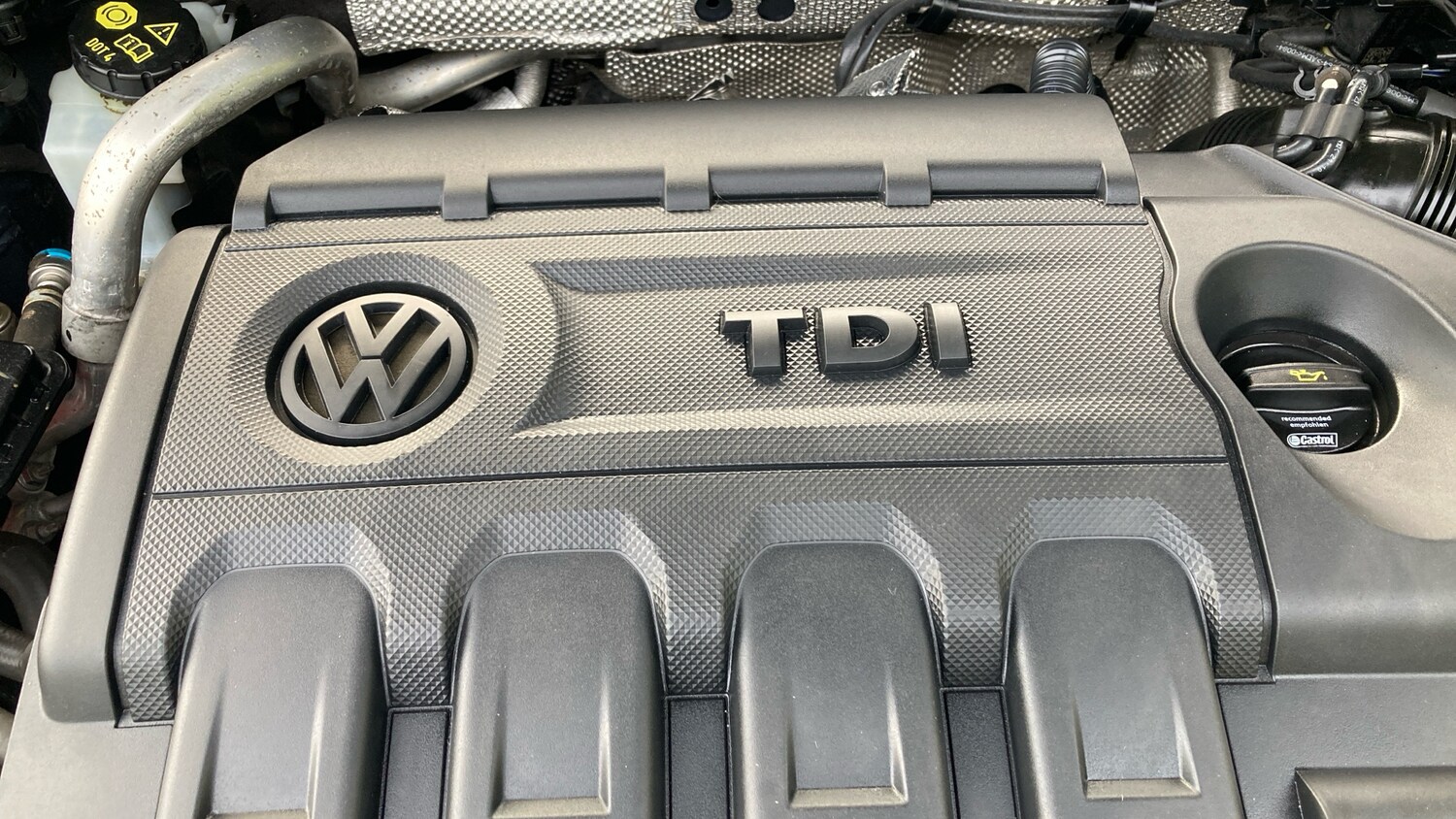 Used Volkswagen Golf 2017 for sale - 77804315: Photo 38