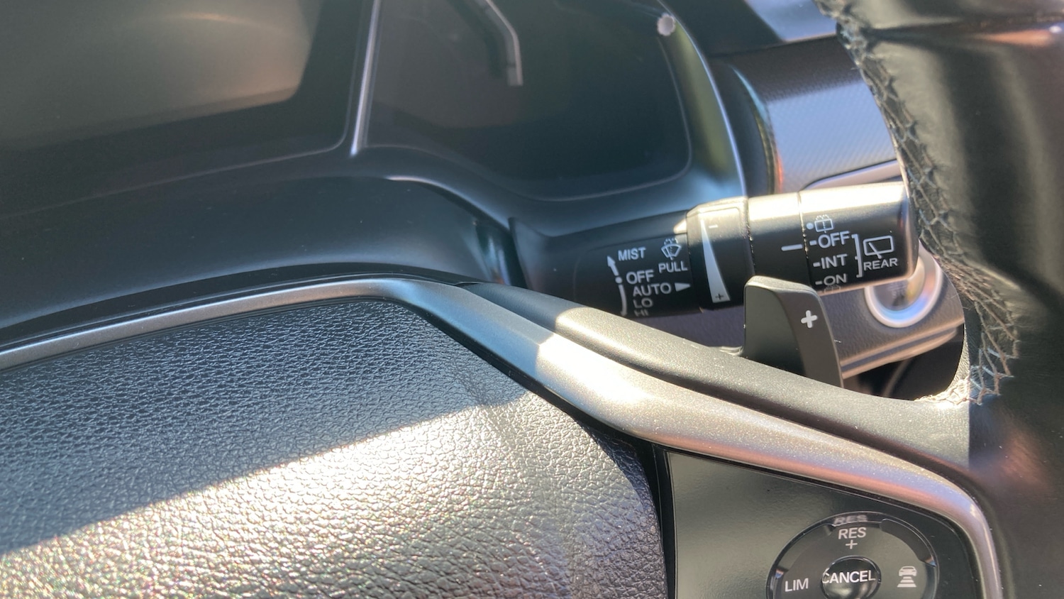 Used Honda Civic 2017 for sale - 77975761: Photo 34