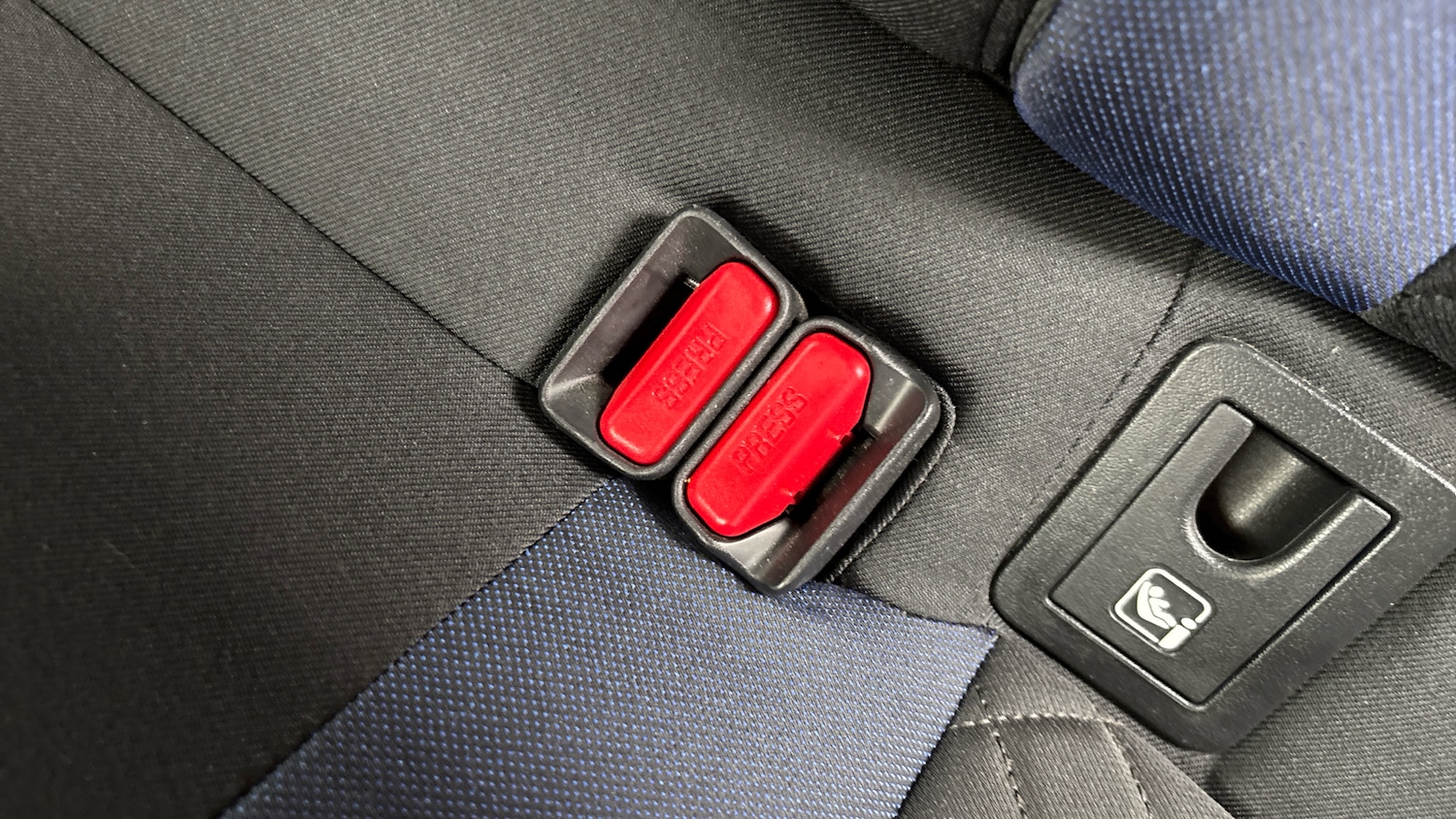 Used Toyota C-HR 2021 for sale - 77339140: Photo 17