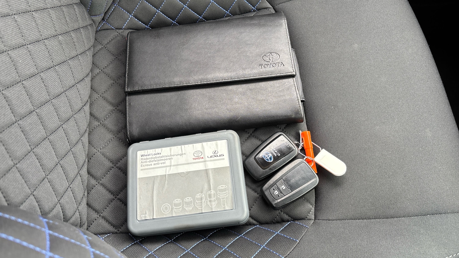 Used Toyota C-HR 2021 for sale - 77339140: Photo 19