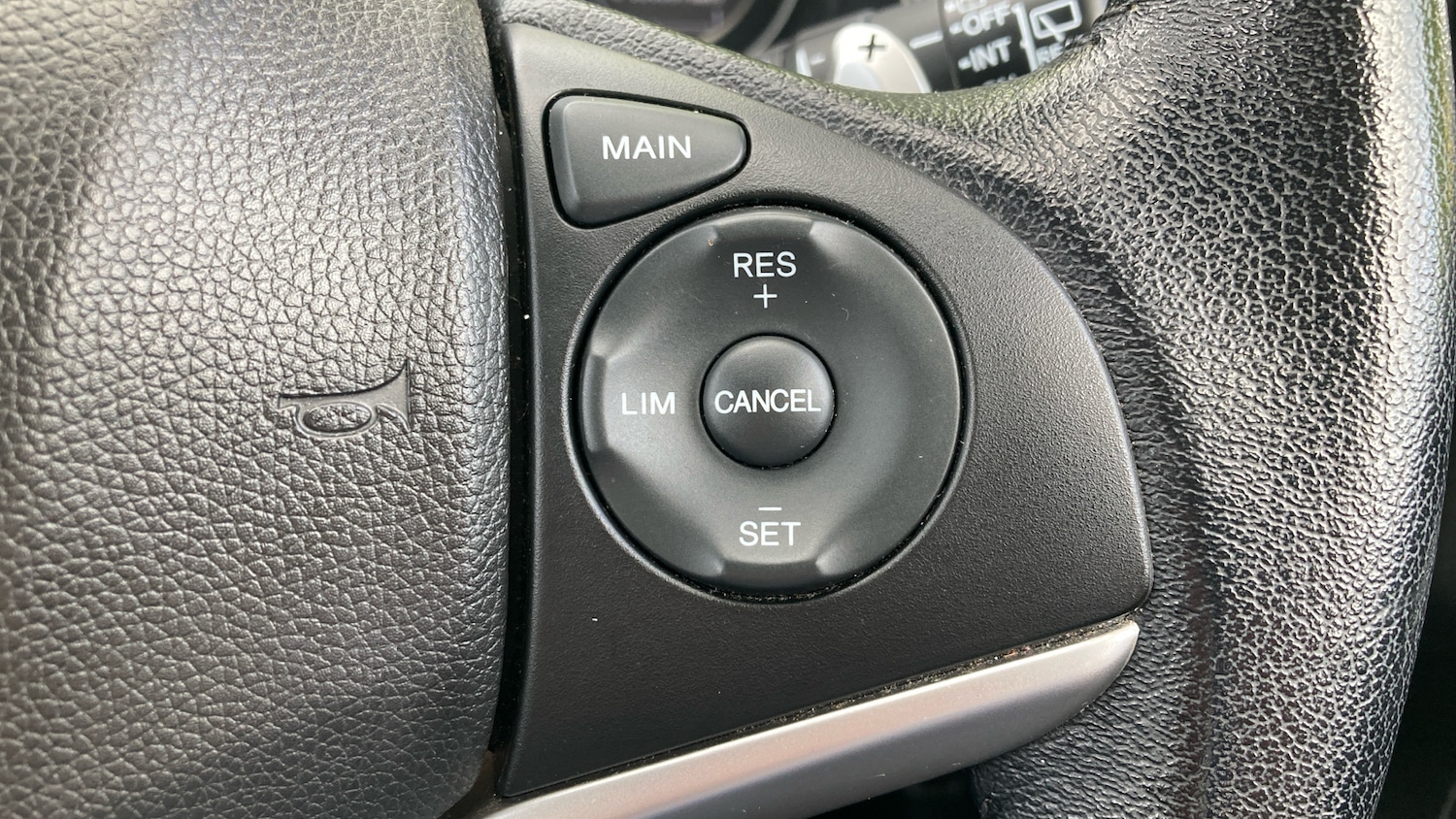 Used Honda Jazz 2017 for sale - 76461744: Photo 34