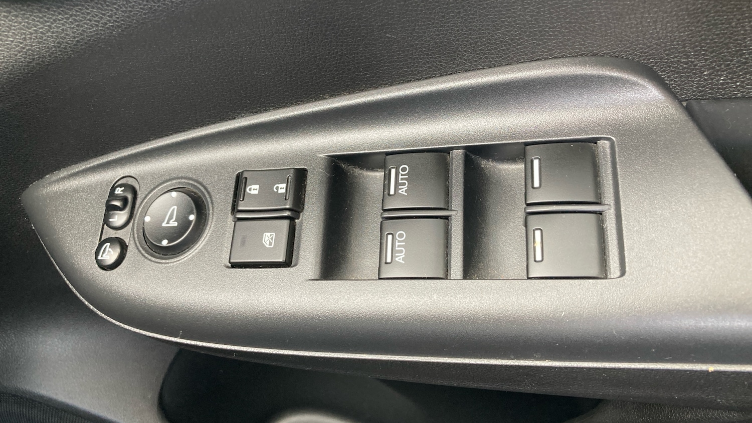 Used Honda Jazz 2017 for sale - 76461744: Photo 39