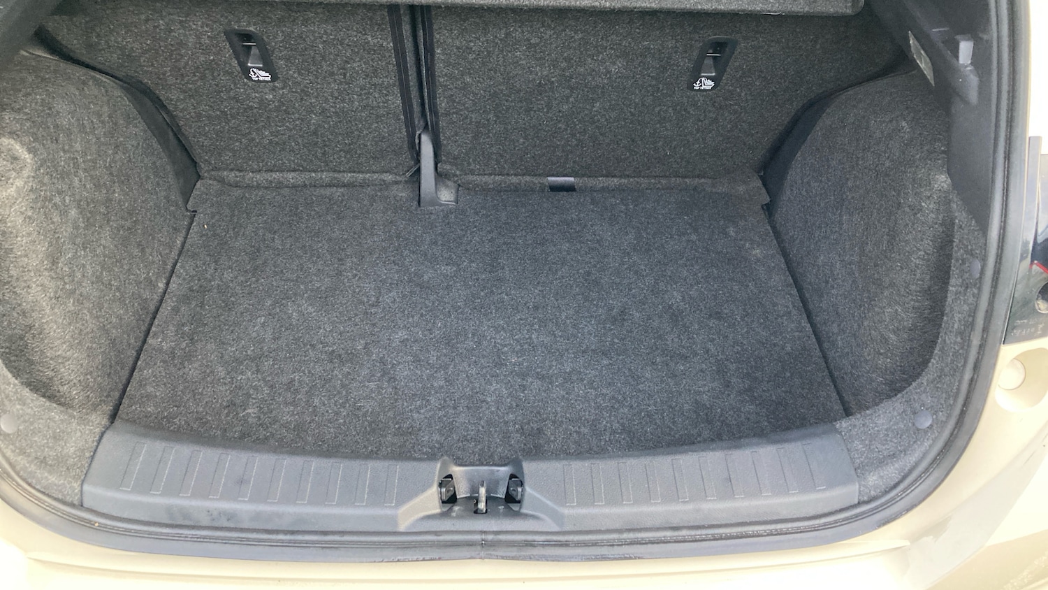 Used Nissan Micra 2022 for sale - 76490423: Photo 25