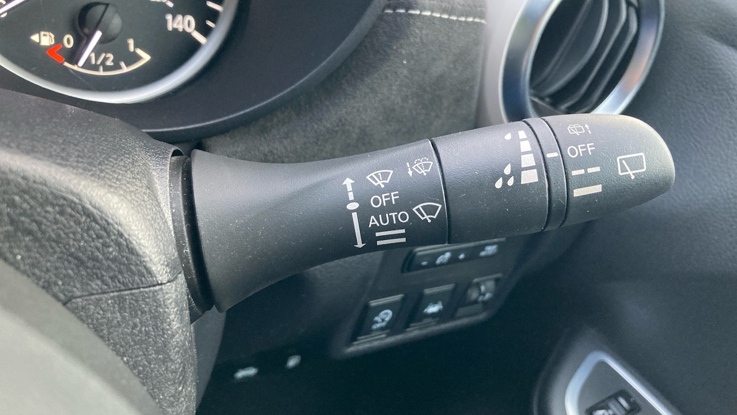 Used Nissan Micra 2022 for sale - 76490423: Photo 42