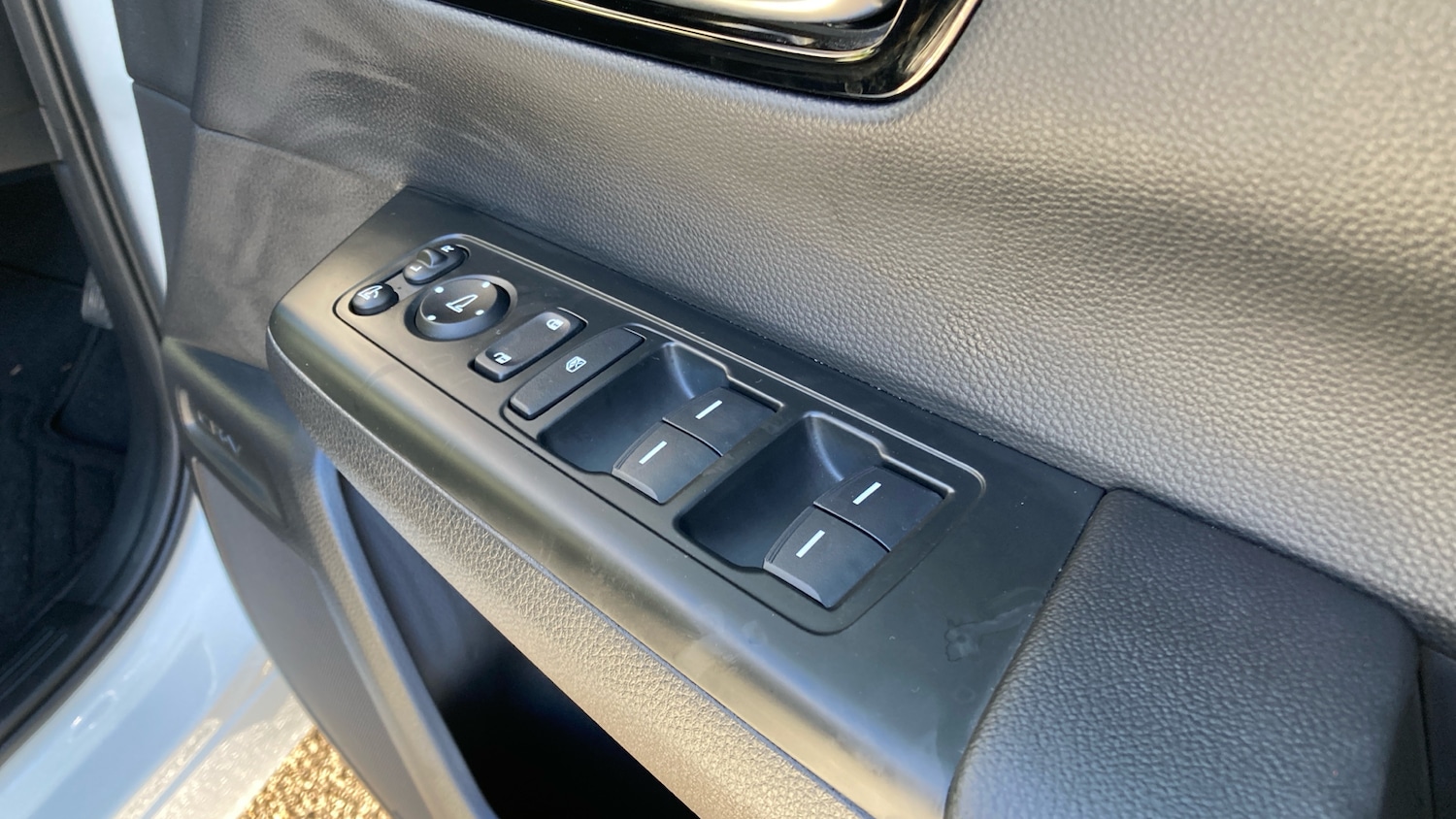 Used Honda CR-V 2024 for sale - 76984683: Photo 31