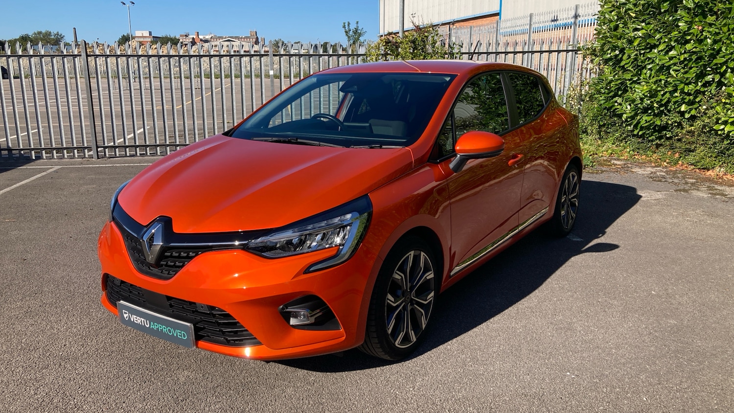 Used Renault Clio 2020 for sale - 76038175: Photo 21