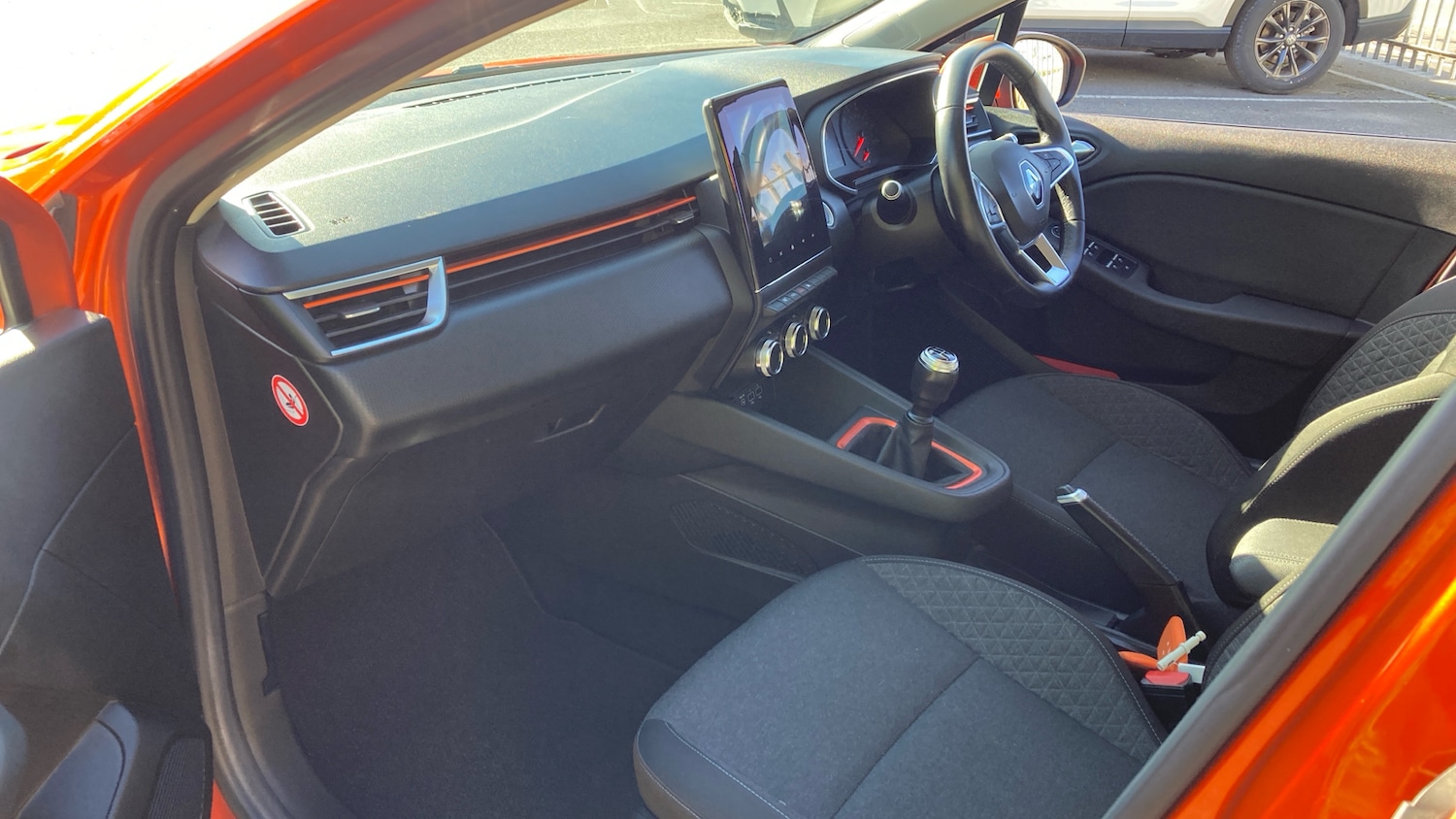Used Renault Clio 2020 for sale - 76038175: Photo 23